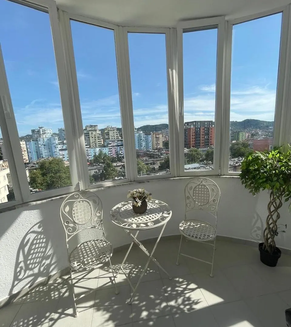 Deoni Apartment Luxury Tirana