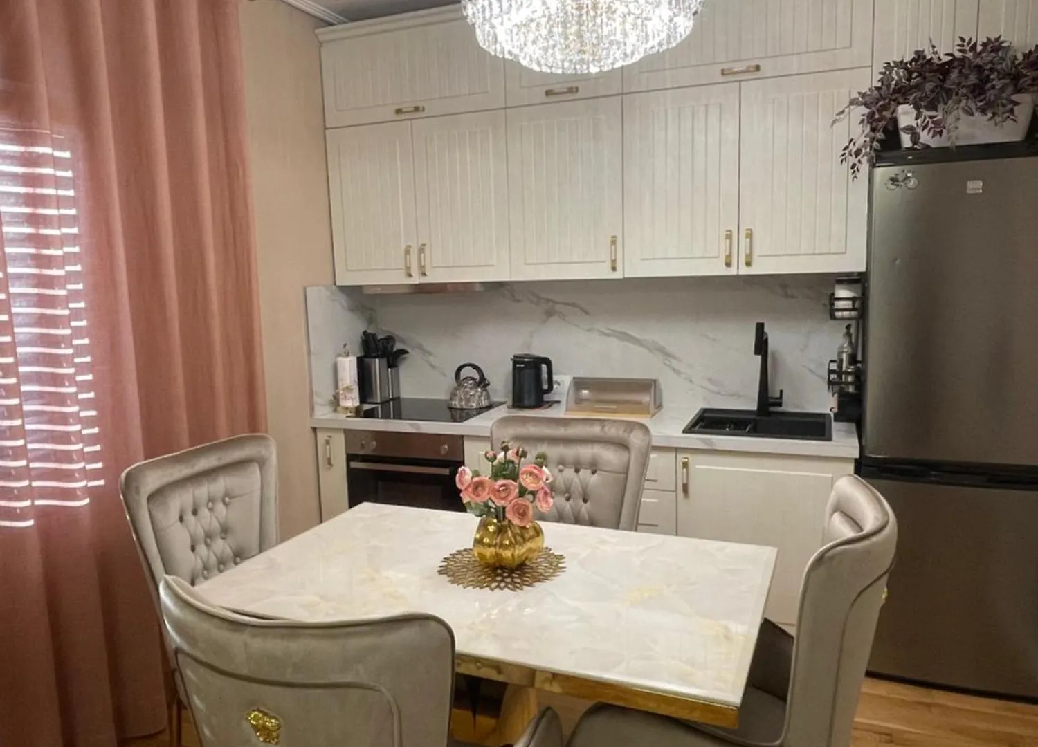 Deoni Apartment Luxury Tirana