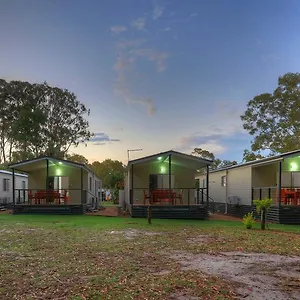 https://poona-palms-caravan-park-boonooroo.queenslandhotels.net